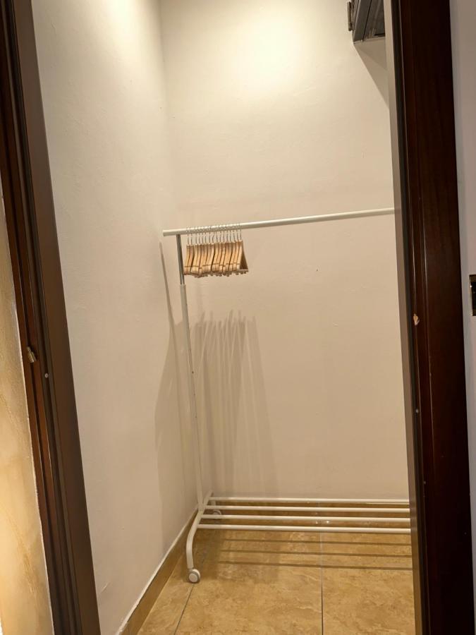 B&B Wanderlust คาตาเนีย ภายนอก รูปภาพ